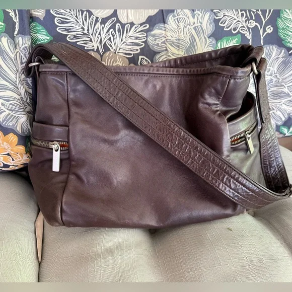 Rough & Tumble Bag - Picture 2 of 13